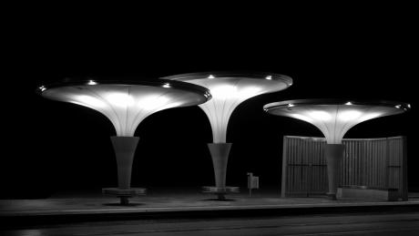 Bahnhof Zoo - Frank Thiele - auf - Array - Bahnhof Zoo - Frank Thiele - auf - Array -