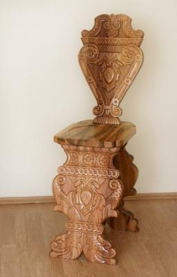 Stuhl in Renaissancestil - Gábriel Tóth - Array auf - - Stuhl in Renaissancestil - Gábriel Tóth - Array auf - -