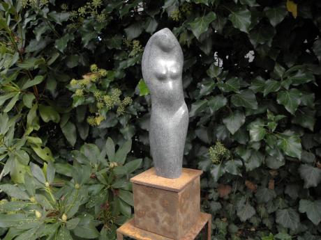 Weiblichkeit - Sonja Wasser - Array auf - - Weiblichkeit - Sonja Wasser - Array auf - -