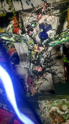 Neues Kunstwerk - Madeleine Warzok - auf - - Neues Kunstwerk - Madeleine Warzok - auf - -